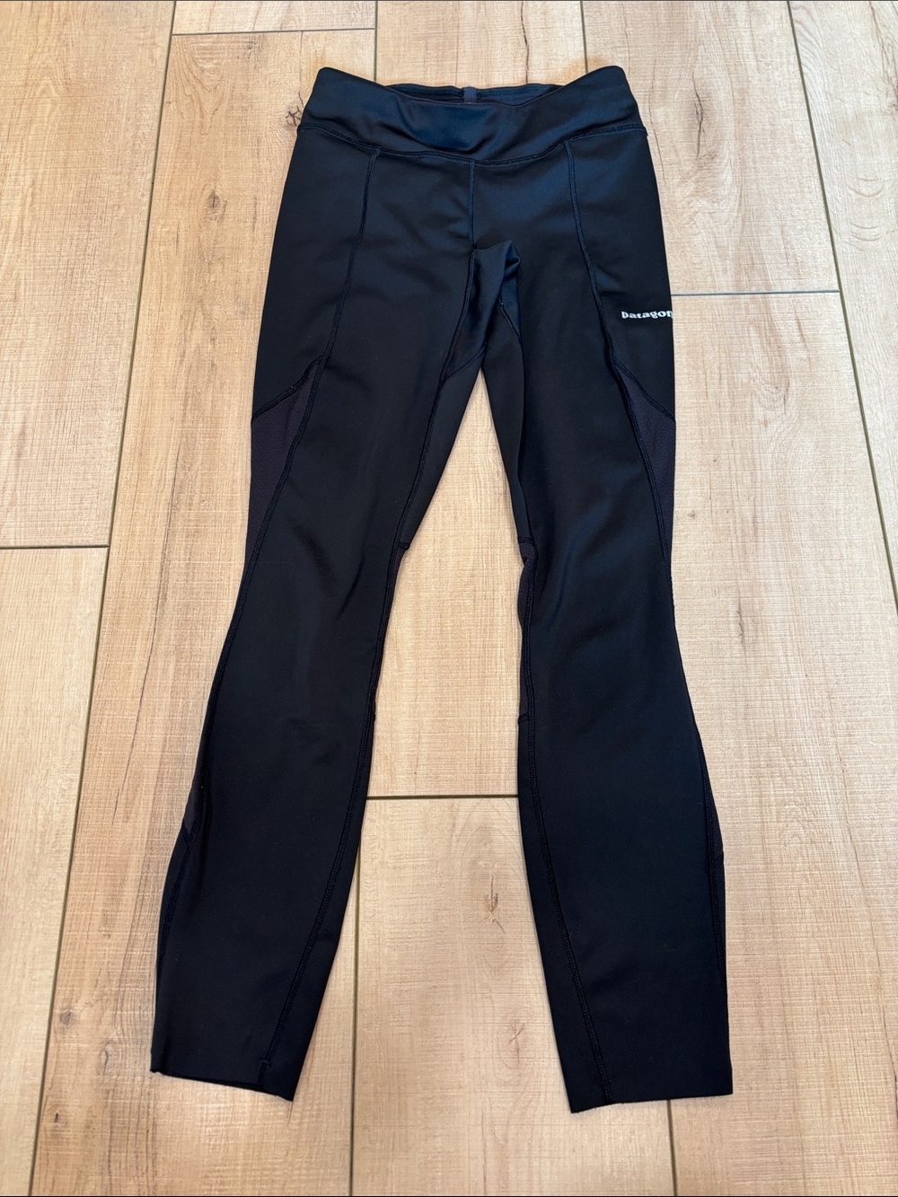 Patagonia Black Women's Athletic Leggings